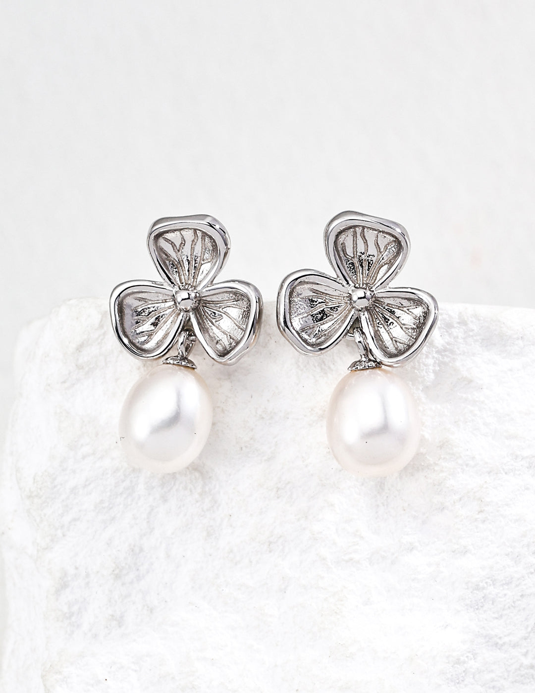 S925 Silver Simple Three-Leaf Clover Pearl Earrings - Elegant Silver Earrings, Minimalist Pearl Studs, Timeless Clover Design, Handmade Pearl Jewelry