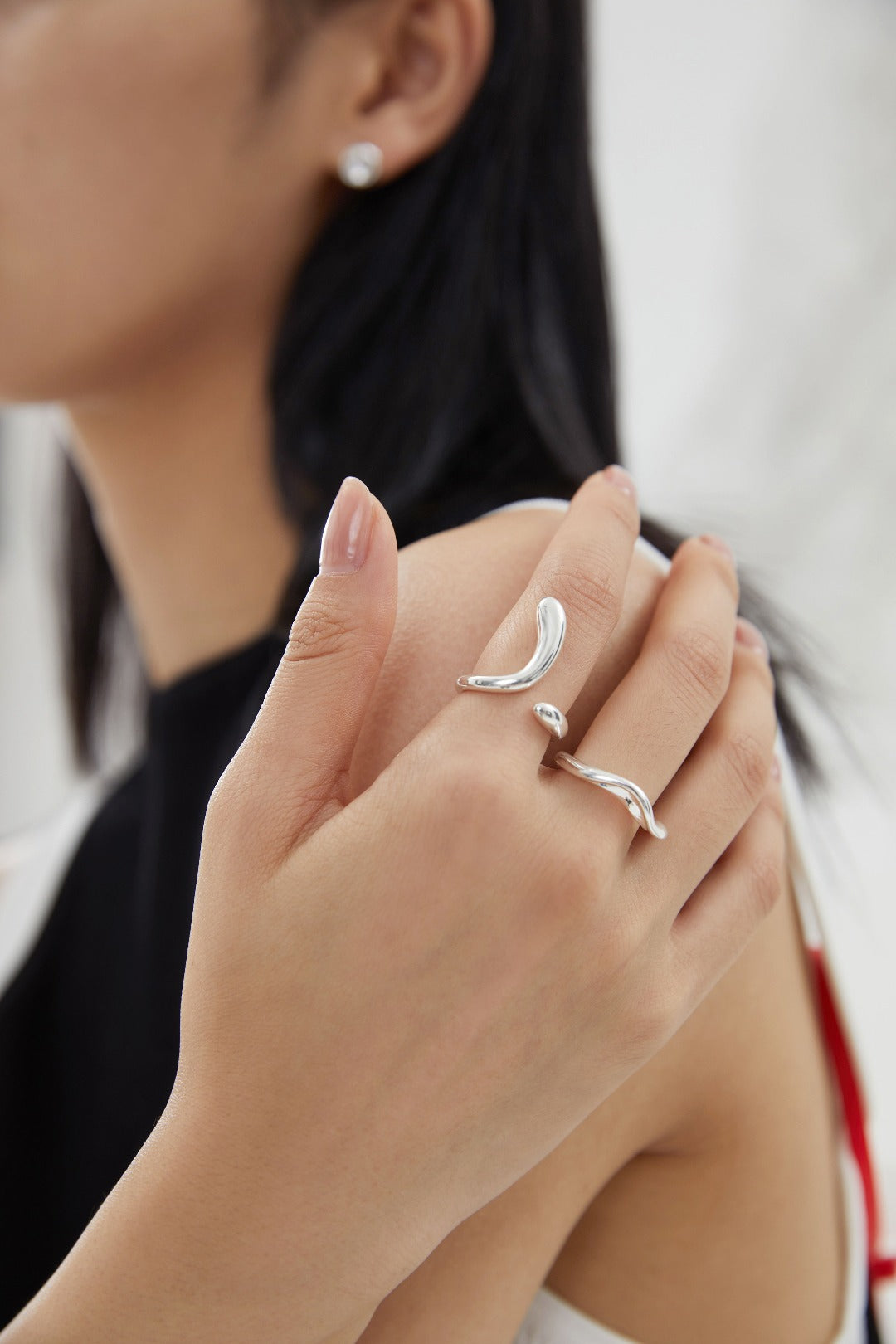 Elegant 925 sterling silver open band ring, timeless minimalist everyday accessory