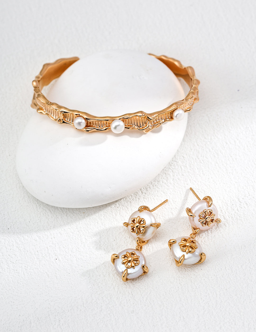 Delicate vintage-inspired double pearl earrings, chic fashion jewelry gift