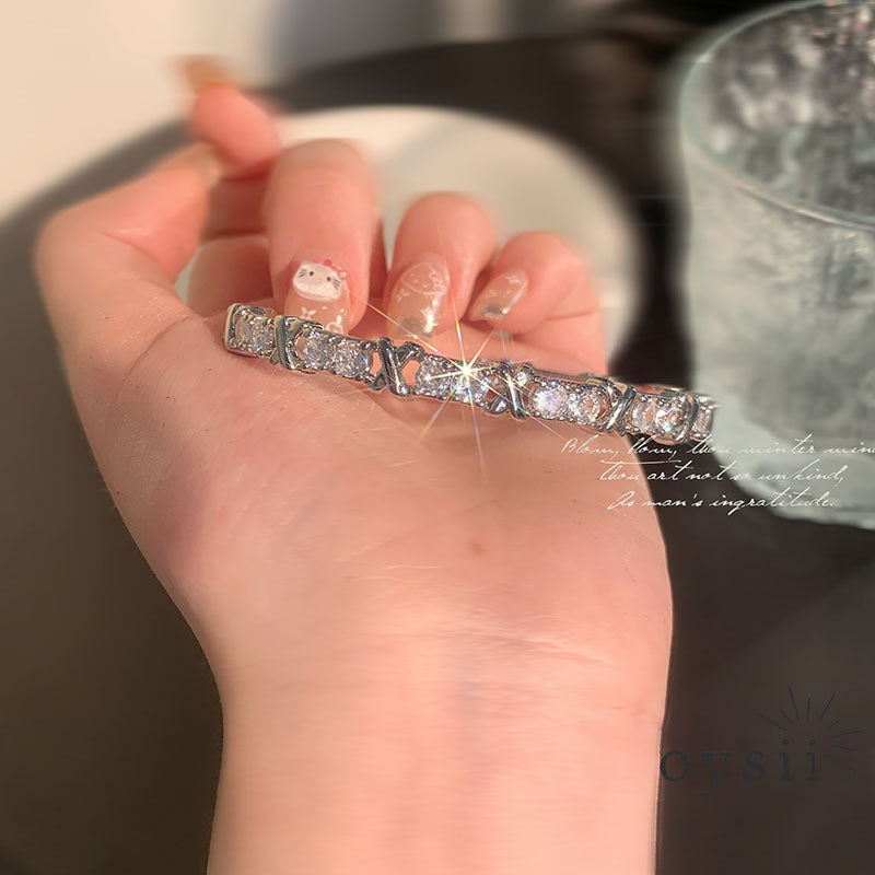 Cold Breath – X Letter Zircon Bracelet
