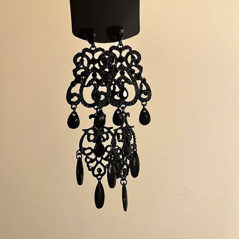 Black Teardrop Tassel Earrings