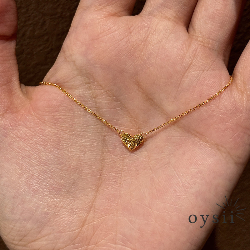 Gleaming Heart – Sparkling Love Necklace