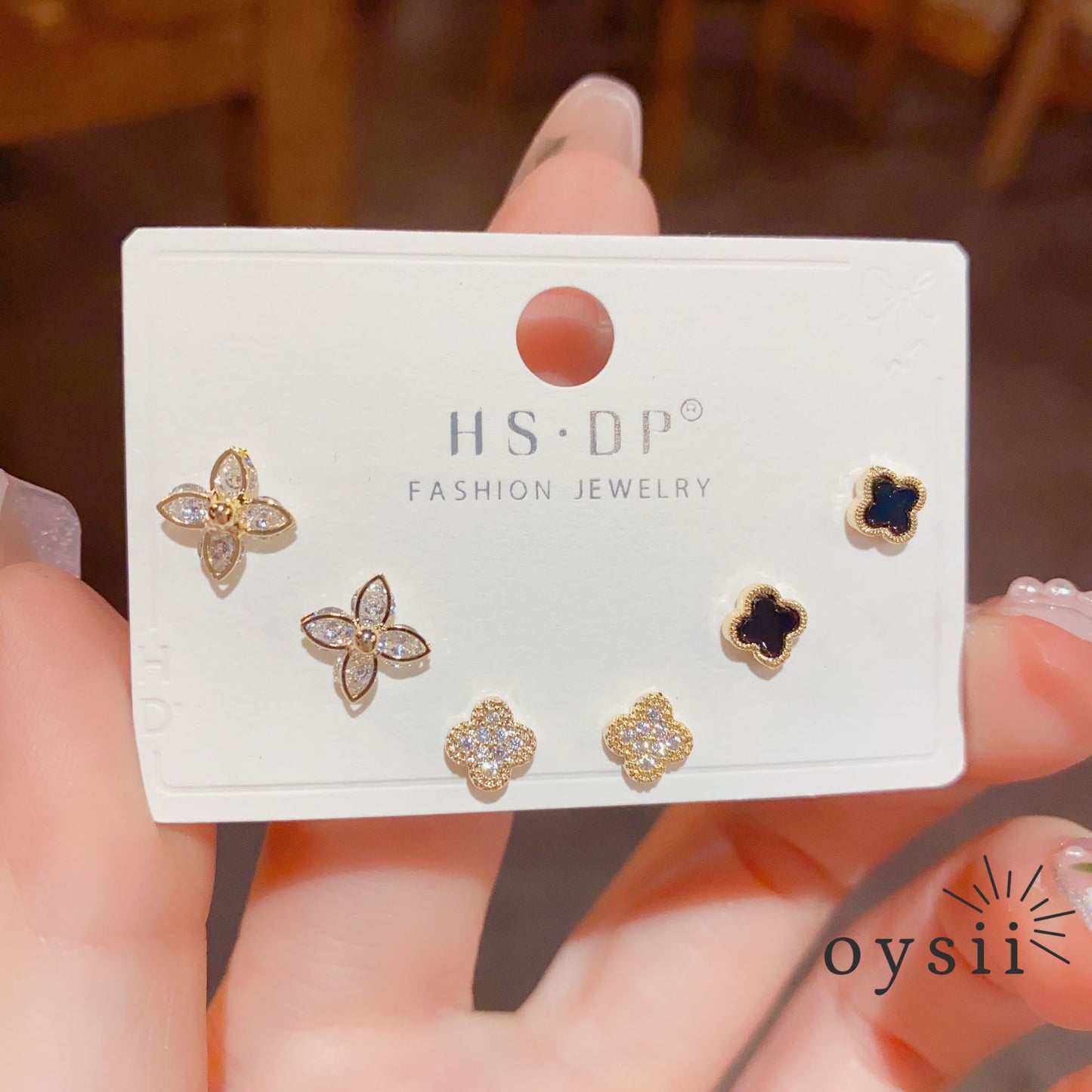 Clover Harmony — Petite Four-Leaf Flower Stud Earrings Set