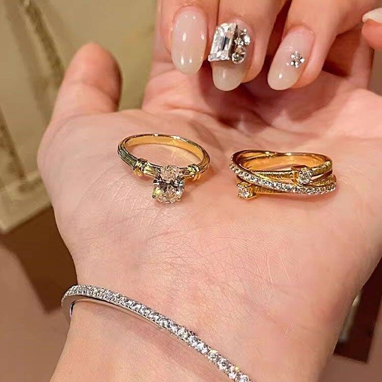 Hollow Diamond Ring Set