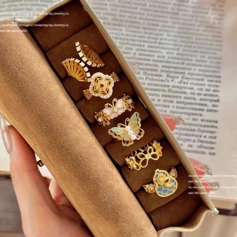 Gold Luxury Minimalist Ring Set