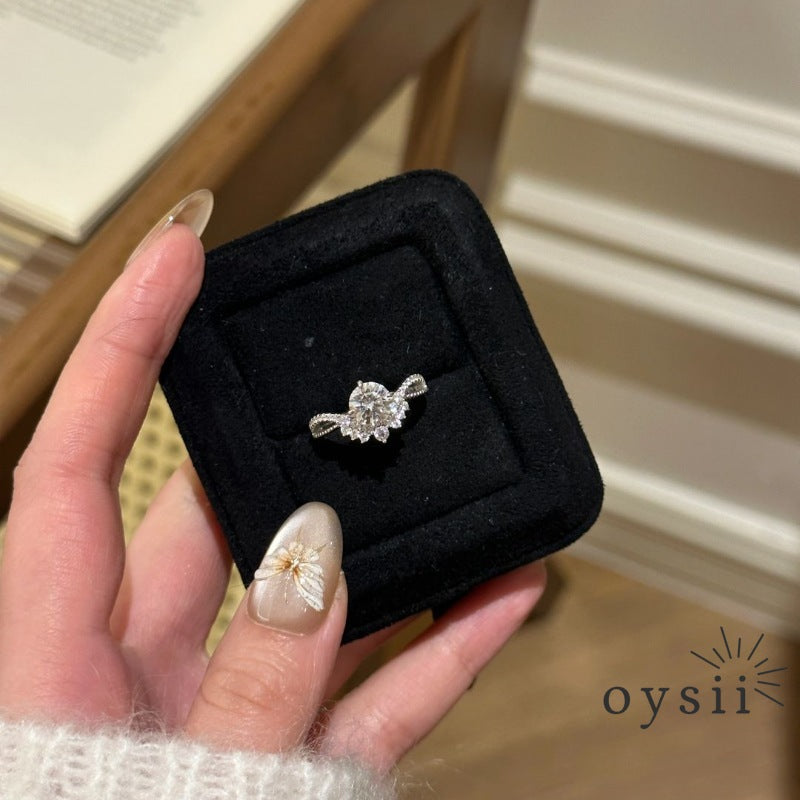 Regal Gleam – Crown Diamond Ring