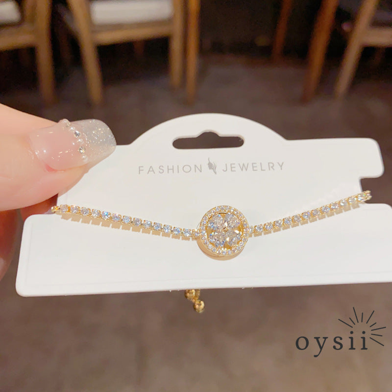 Twilight Clover — Rotating Zircon Adjustable Bracelet