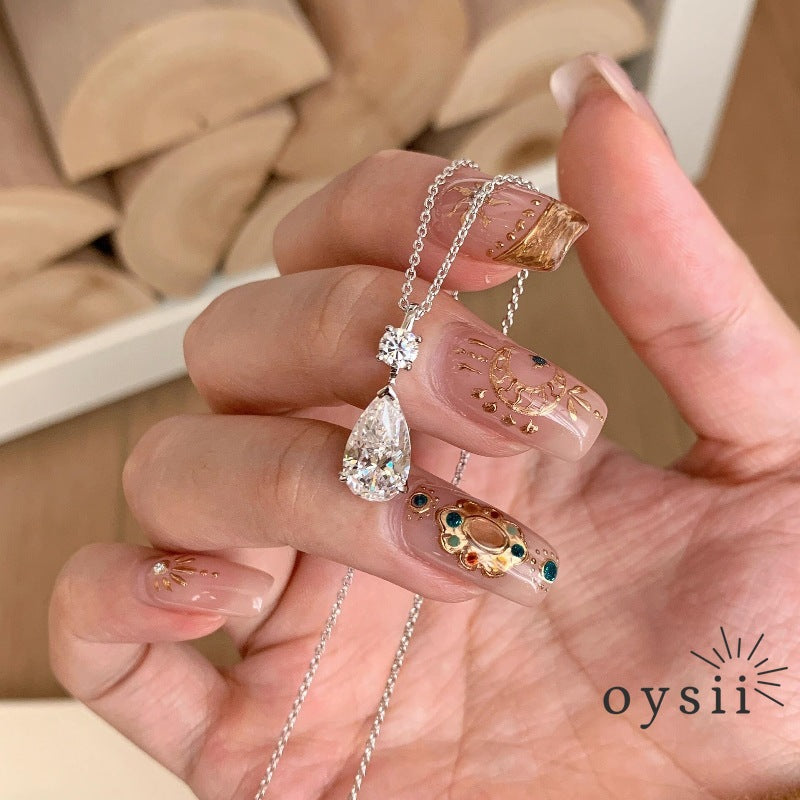 Diamond Dew — Light-Luxury Rhombus Teardrop Zircon Necklace