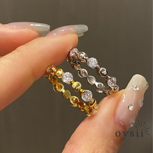 Lumi Orb – French Minimalist Zircon Bead Ring