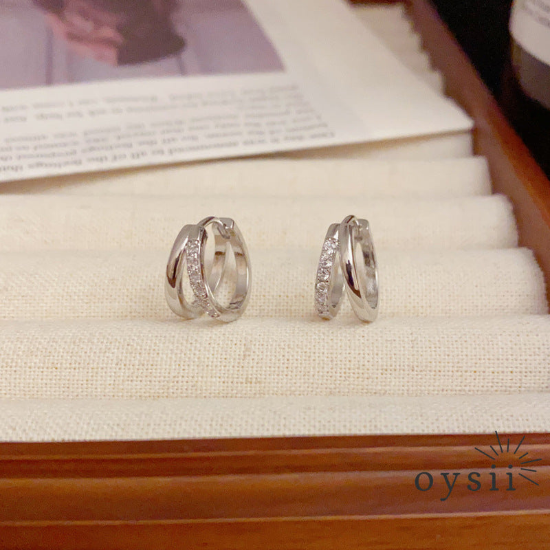 Minimal Grace — Hollow Zircon Hoop Ear Clips