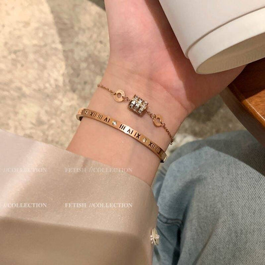 Rose Gold Roman Numeral Bangle