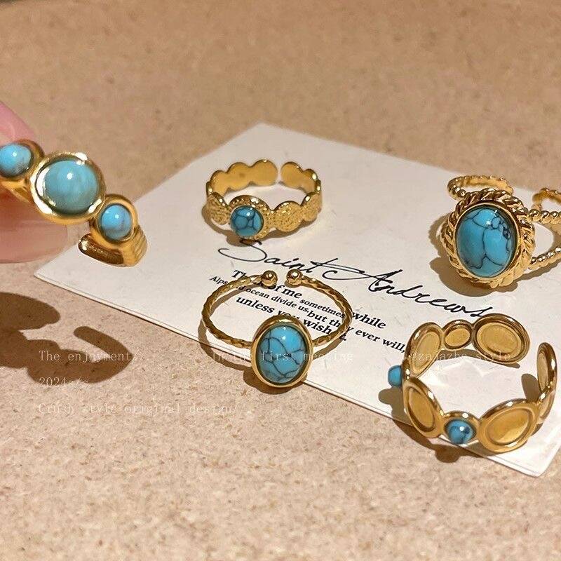 Gold Green Stone Open Ring Set