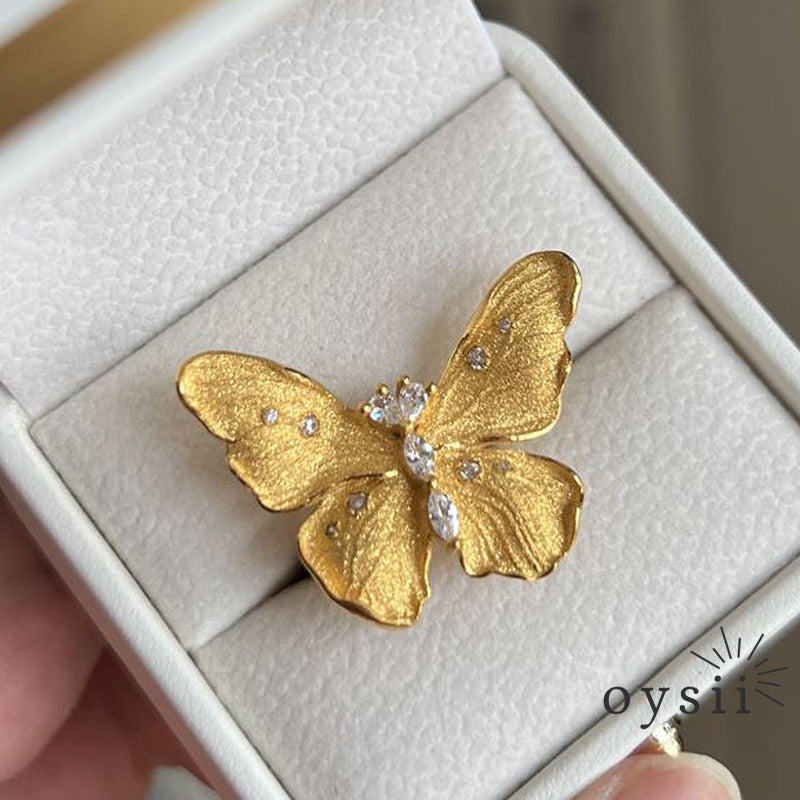 Butterfly Reverie – Vintage Textured Floral Ring