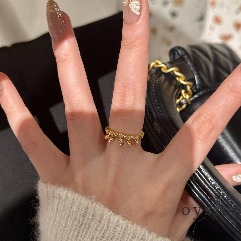 Luminous Charm – Tassel Bead Ring