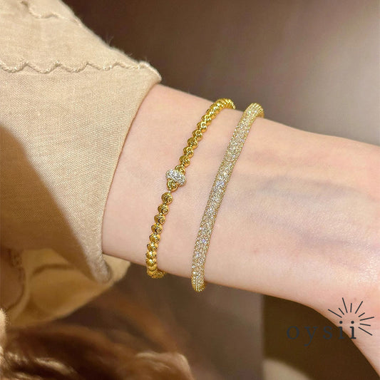 Moonlight Orbit – Cat’s Eye Gold Bead Bracelet