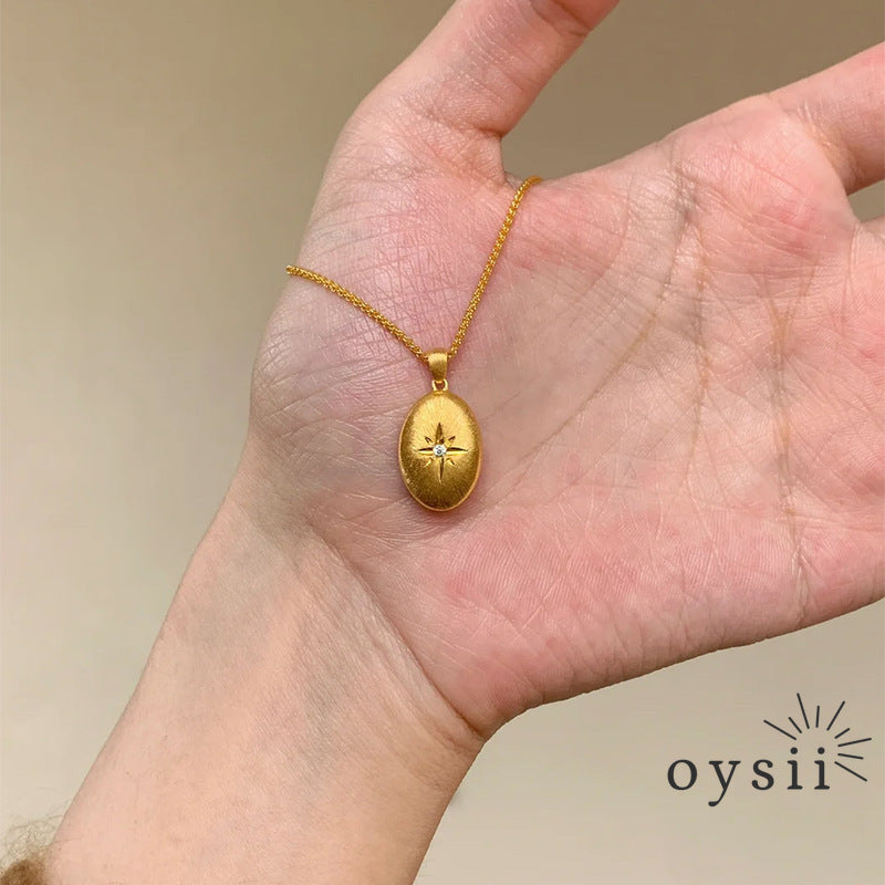 Stellar Bean – Matte Eight-Star Coffee Necklace