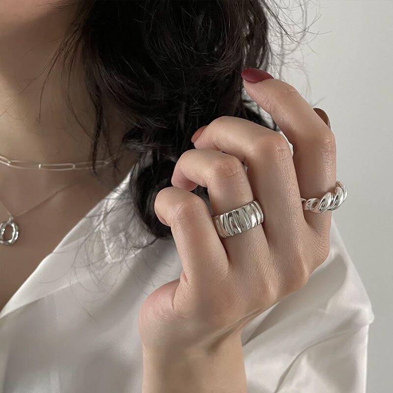 Wide Stripe Band Ring