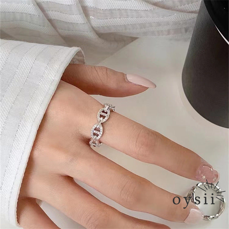 Chic Snout – Full-Crystal Adjustable Pig Nose Ring