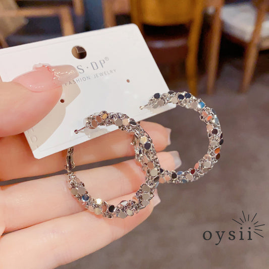 Silver Mirage — Chunky Metal Circle Hoop Earrings