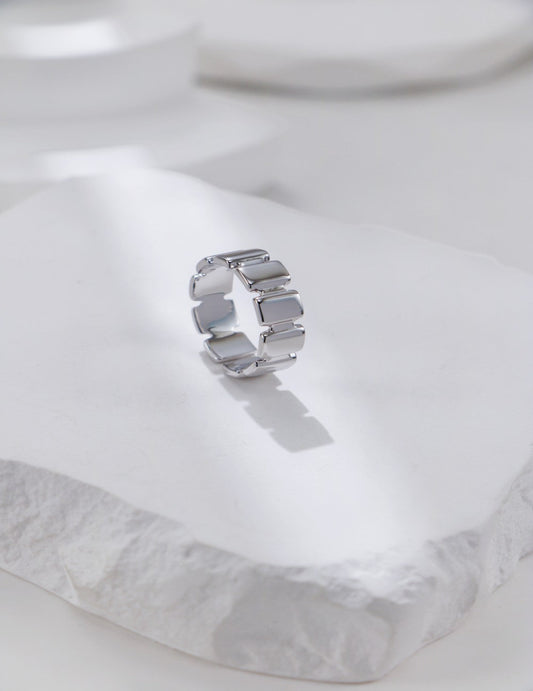 Handcrafted sterling silver square pattern ring, timeless fashion jewelry