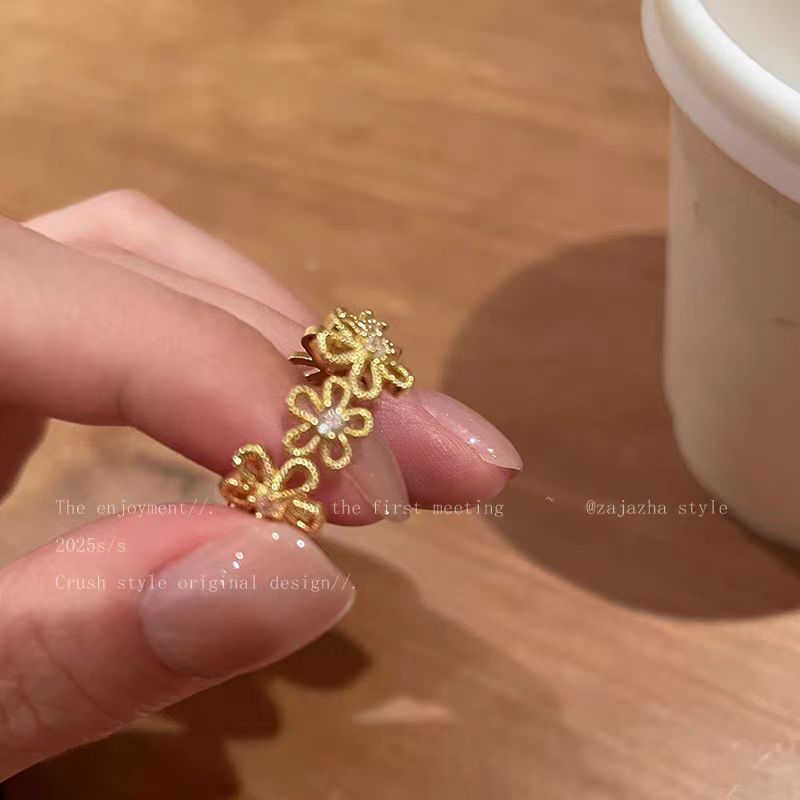 Vintage Lace Flower Open Ring