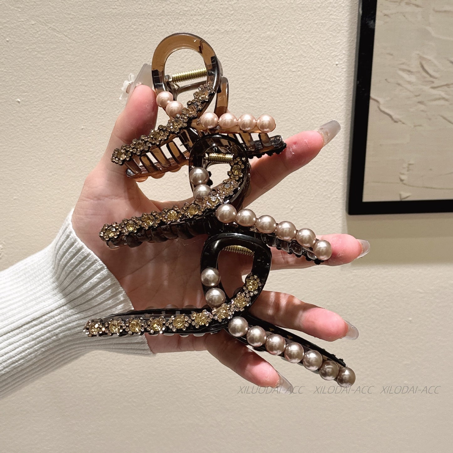 Luxury Pearl Rhinestone Hair Clip