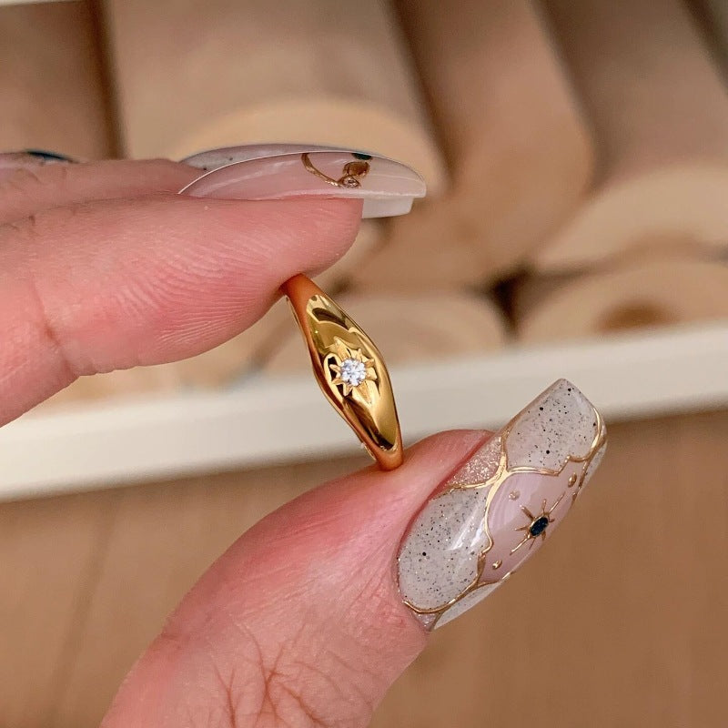 Stellar Echo – Octagram Diamond Ring