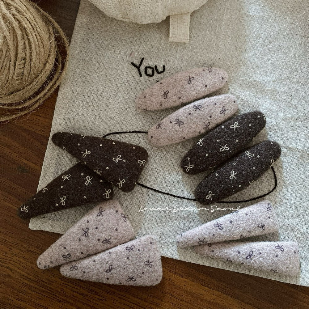 Bow Wool BB Hair Clip