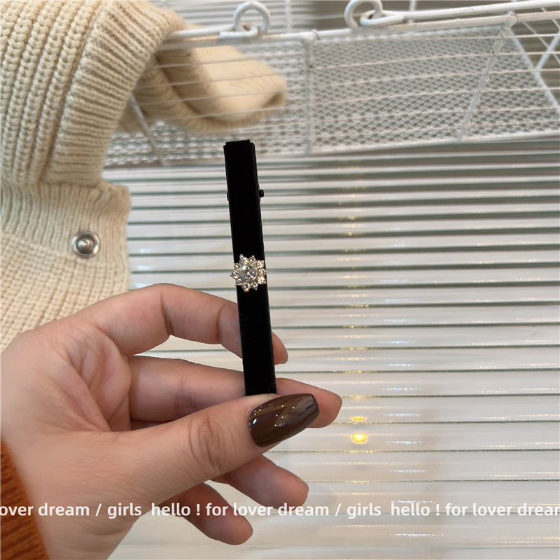 Black Camellia Pearl Bow Hair Clip