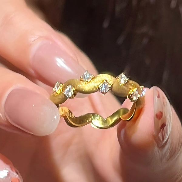 Galaxy Gleam — Sparkling Starry Crystal Fashion Ring