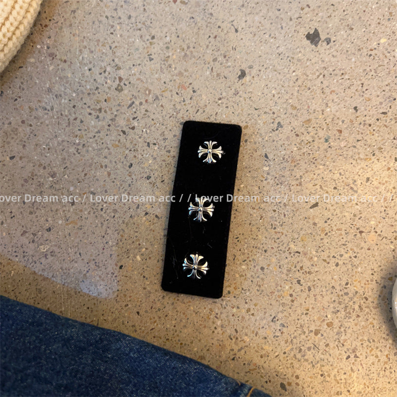 Vintage Black Cross BB Clip