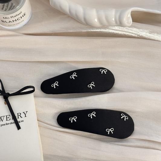 Black Teardrop Bow Hair Clip