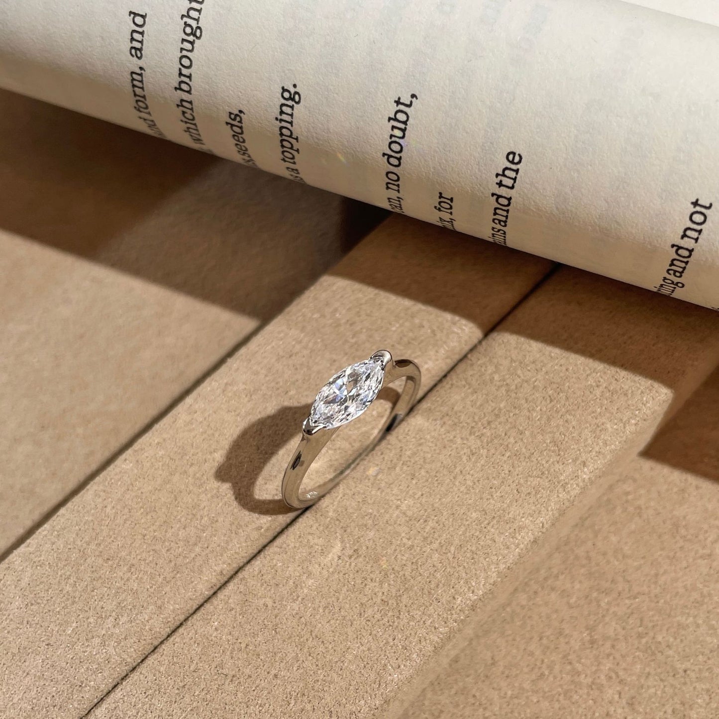 Angel’s Gaze — S925 Silver Marquise Zircon Ring