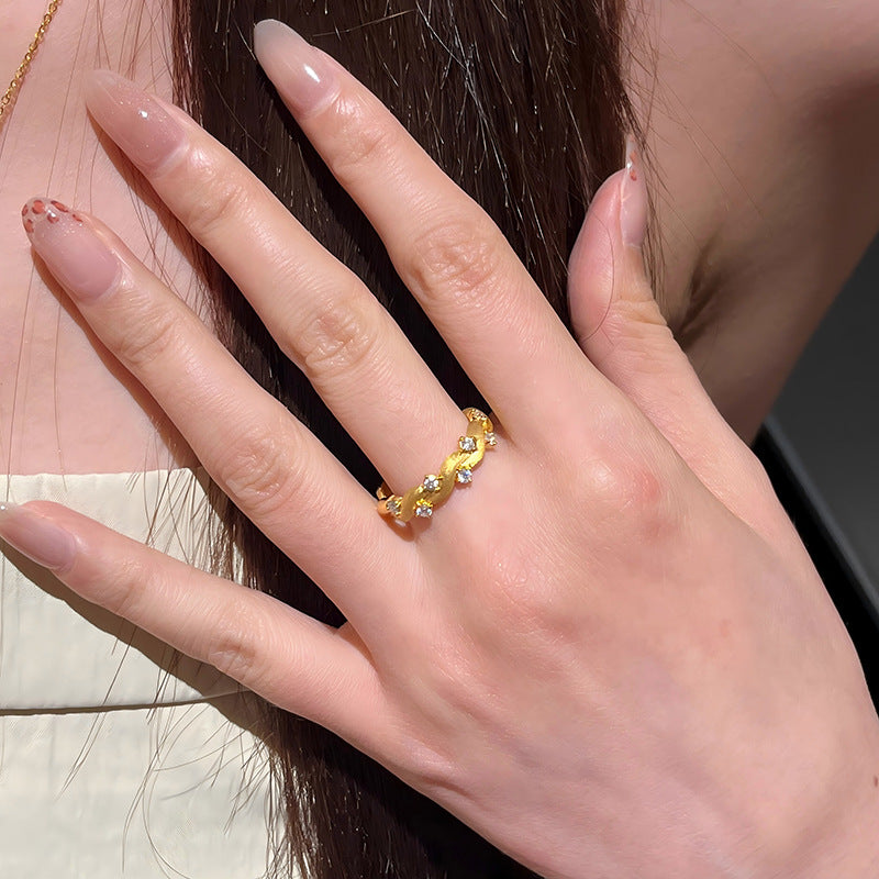 Galaxy Gleam — Sparkling Starry Crystal Fashion Ring