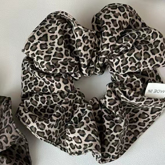 Vintage Leopard Print Scrunchie