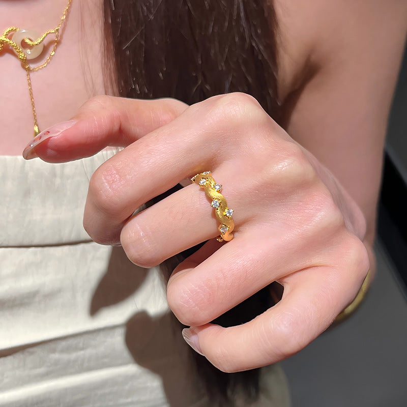 Galaxy Gleam — Sparkling Starry Crystal Fashion Ring