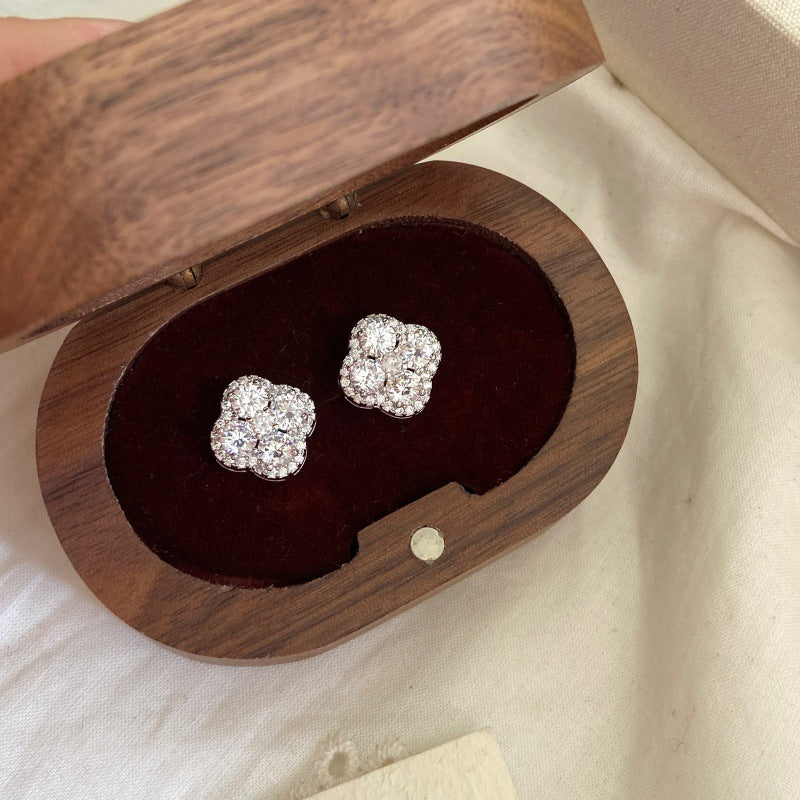 Mint Whimsy – Micro-Pavé Four-Leaf Flower Earrings