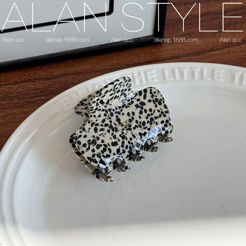 Minimalist Medium Acetate Hair Clip