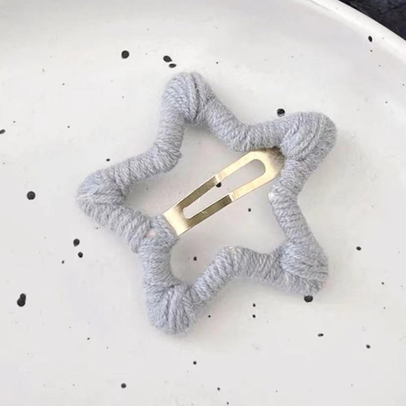 Cozy Star Wool Hair Clip
