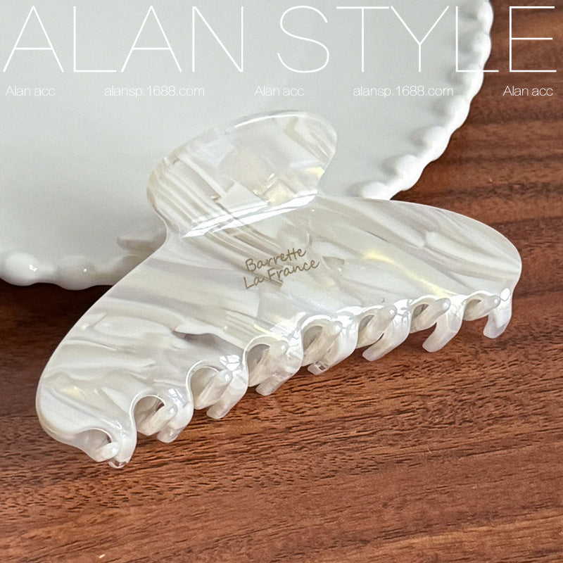 Classic Acetate Shark Hair Clip