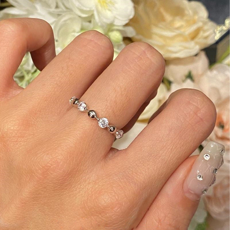 Lumi Orb – French Minimalist Zircon Bead Ring