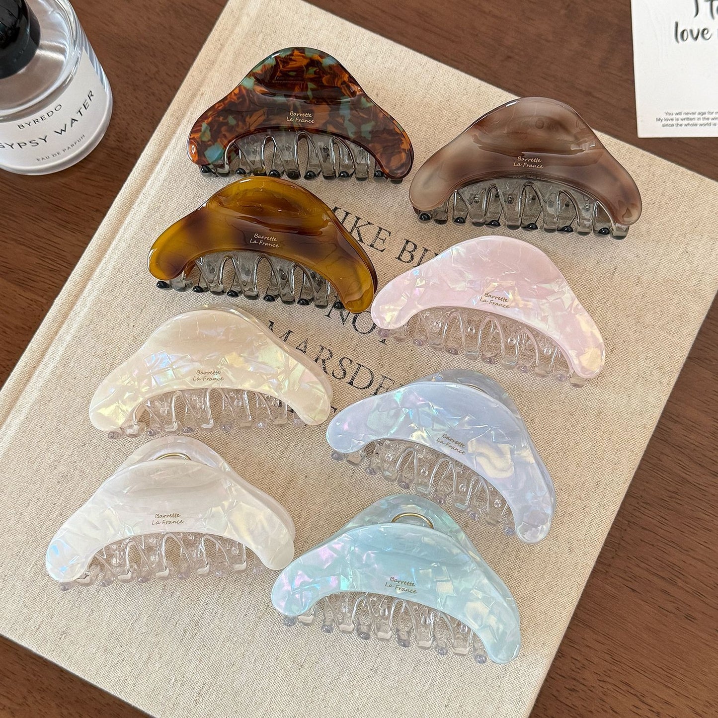 Iridescent Minimal Hair Claw