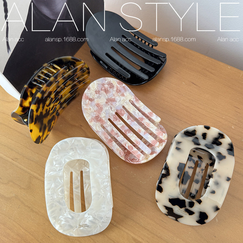 Curved Acetate Round Hair Claw