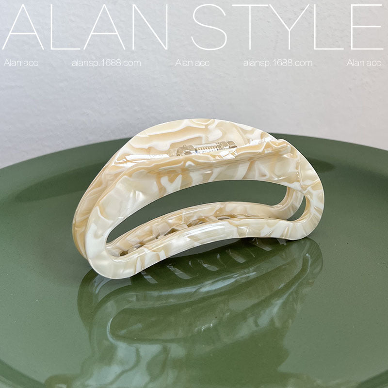 Large Tortoiseshell Acetate Hair Clip