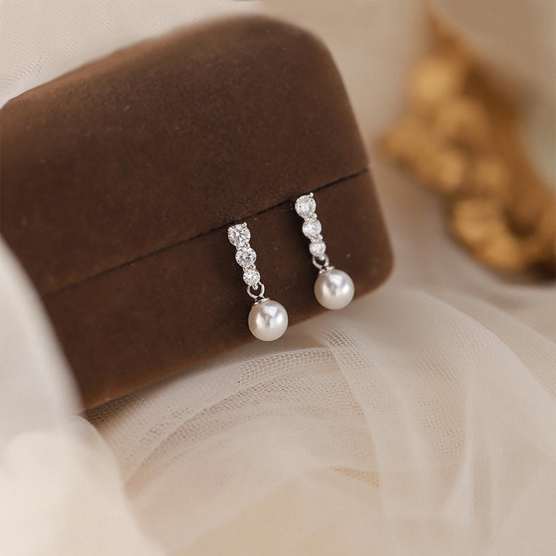 Pearl Sonata — S925 Silver Elegant Shell Pearl Earrings