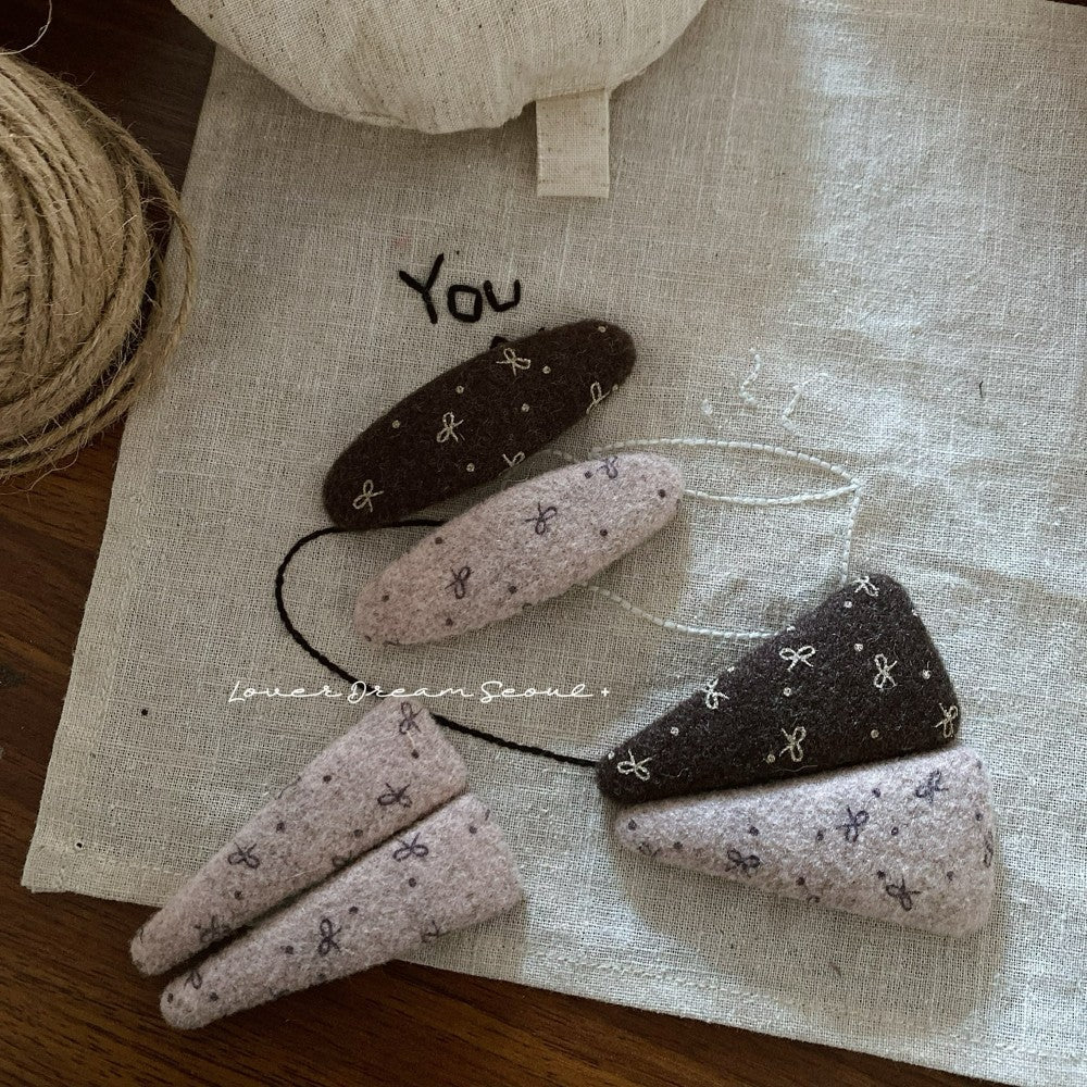 Bow Wool BB Hair Clip