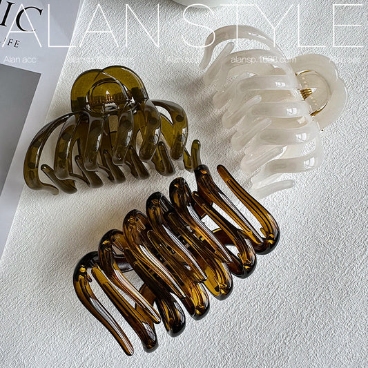 Large Resin Hair Clip