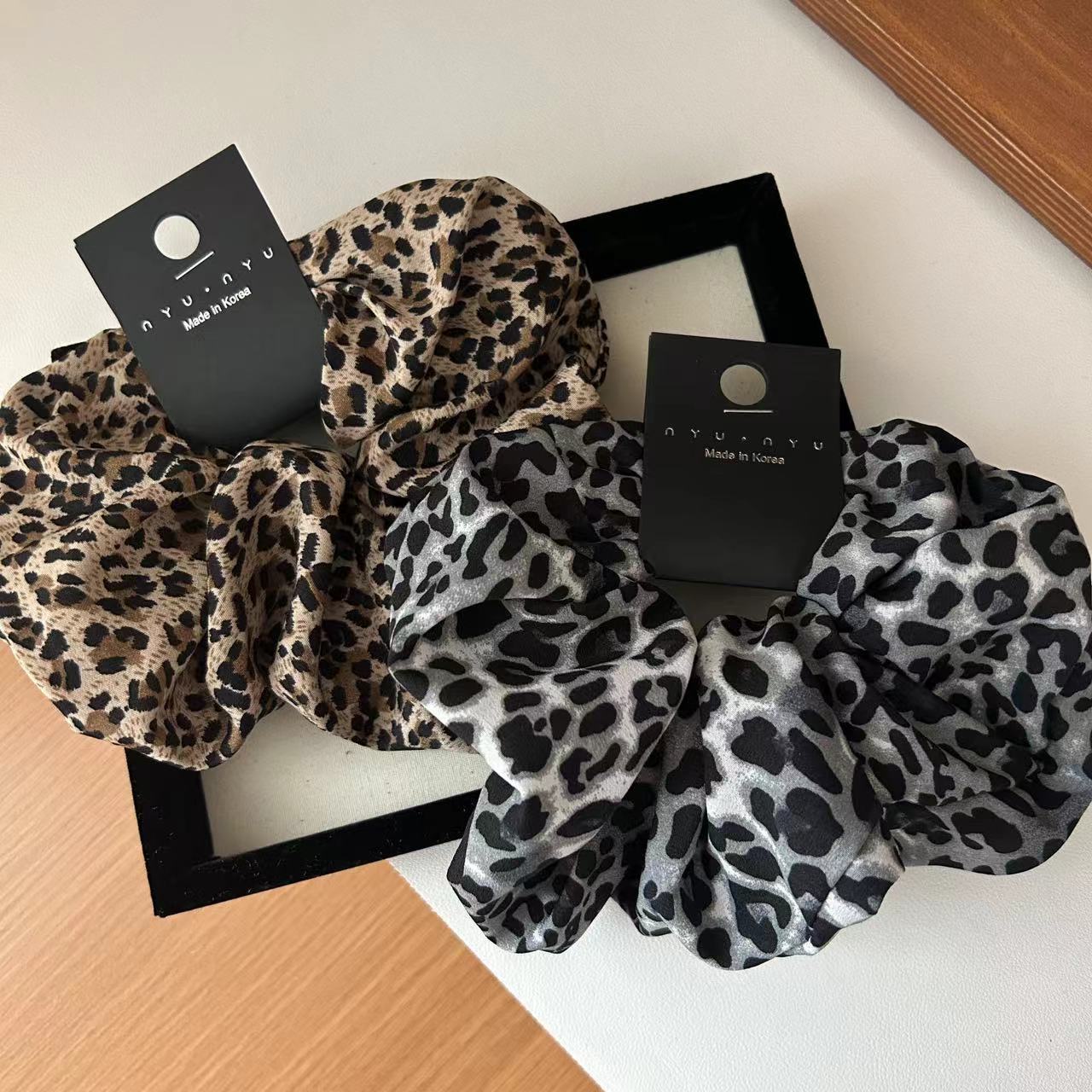 Vintage Leopard Print Scrunchie