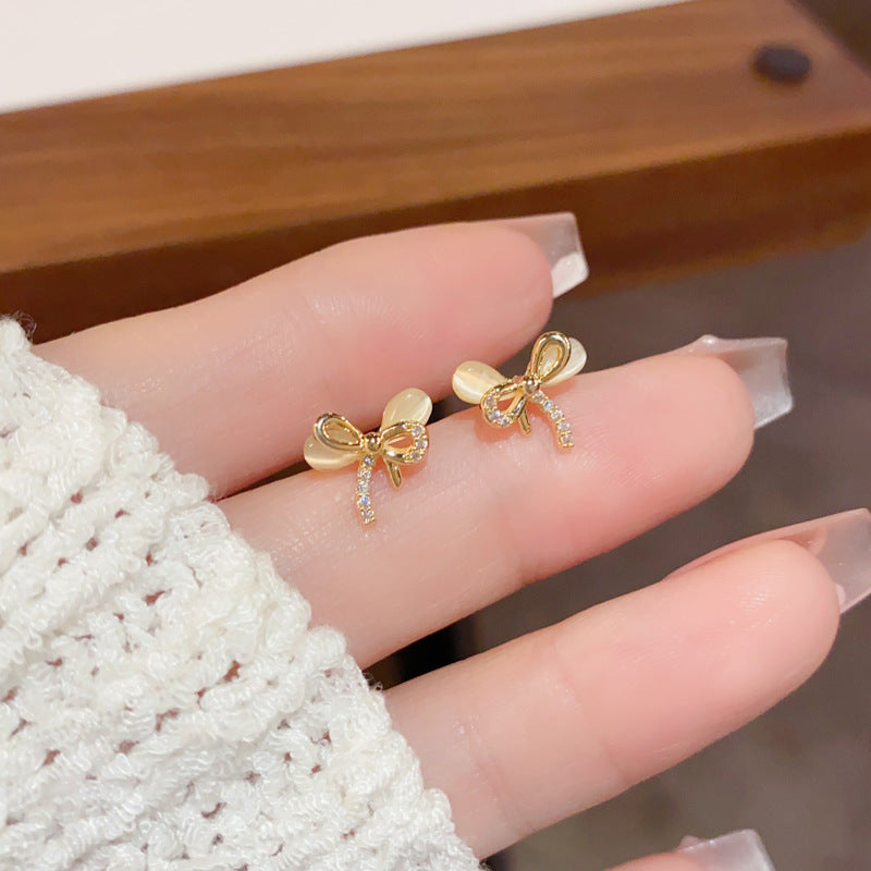 Luna Whiskers — S925 Silver Cat’s Eye Bow Stud Earrings