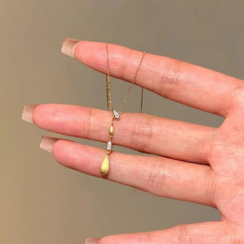 Lustre Drop — Light-Luxury French Vintage Tassel Teardrop Necklace